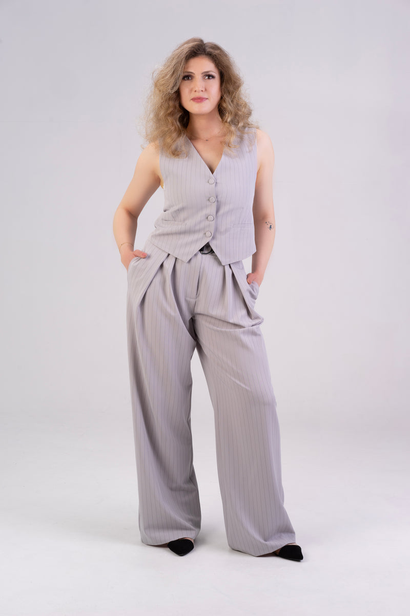 Grey-co-ord-with-wide-leg-trousers-and-vest-luxury-sets-for-women